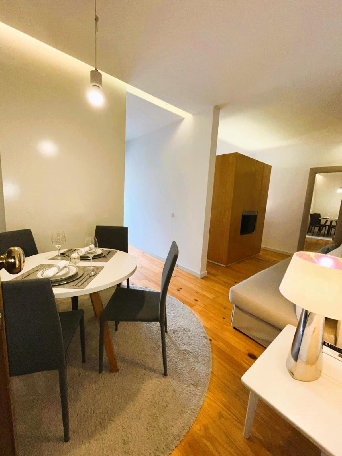 Brittos Lapa Apartment In Porto Center Eksteriør billede